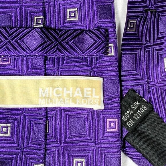 Michael Michael Kors Purple 100% Silk Tie - Picture 5 of 6
